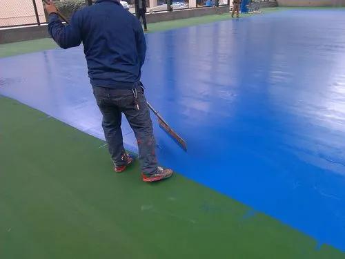 丙烯酸球場刮涂中